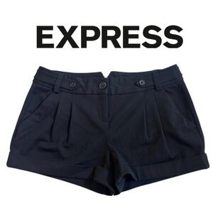 EXPRESS Black Pleated Dress Shorts Cuff 2.5” Mini Whimsigoth Upscale Glam Wmn 2